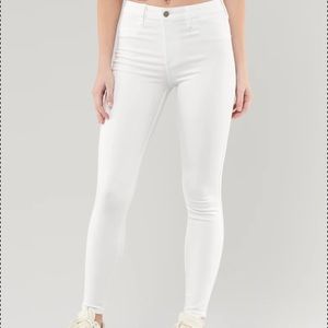 Hollister white high-rise skinny (stretchy) jeans